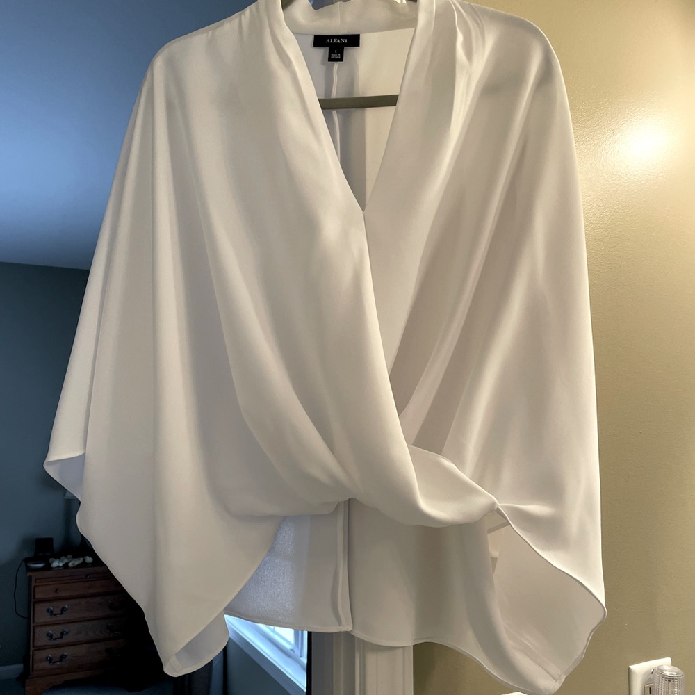 Beautiful Blouse. Dress up or down!